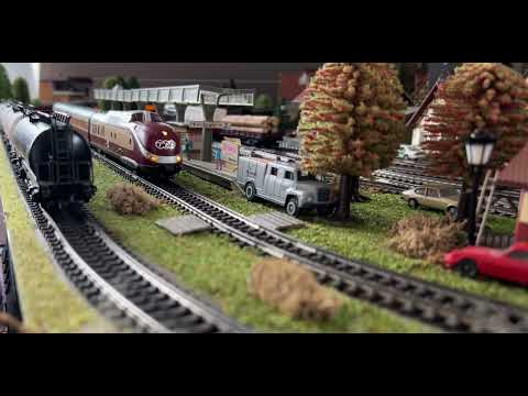 Märklin 37605 TEE mit Ergänsungswagons