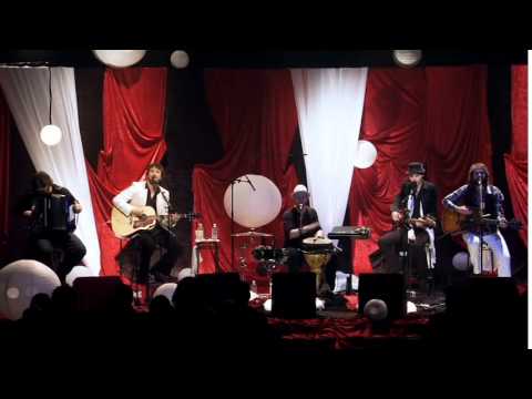 download lagu mp3 mp4 Trews Acoustic, download lagu Trews Acoustic gratis, unduh video klip Trews Acoustic