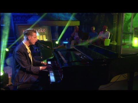 Bent Van Looy - Shadow of a man | Manneke Paul | VTM