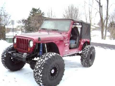 Jeep right out of the garage.MOV