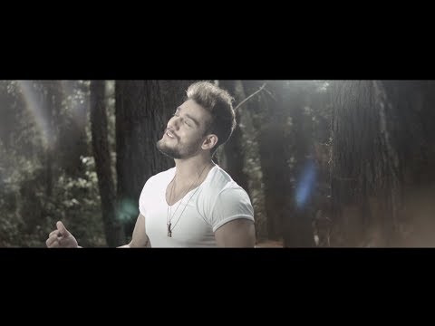 Lucas Lucco - Mozão  (Clipe Oficial)