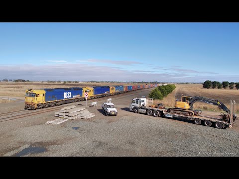 7902V Pacific National Mildura Container Train Departs Gheringhap  (17/4/2023) - PoathTV Railways