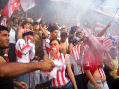 "FRENTE ROJIBLANCO SUR" Barra: Frente Rojiblanco Sur • Club: Junior de Barranquilla