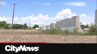 Non-permitted parking lot owners have until end of June to comply: City of Edmonton