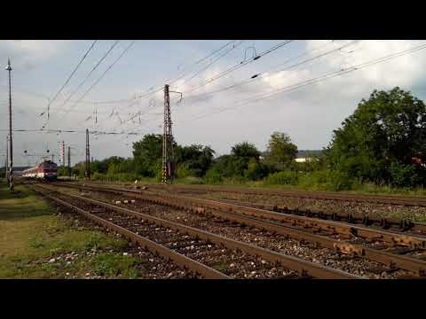 ZSSK 163 113-4,prechadza pri zst.Barca smer Cierna nad Tisou ako OS 8827