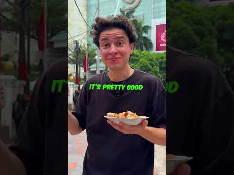 Mencicipi street food Indonesia itu seru, sampai-sampai bikin kekenyangan! 😂 Yuk, coba kuliner kaki lima yang menggoda...