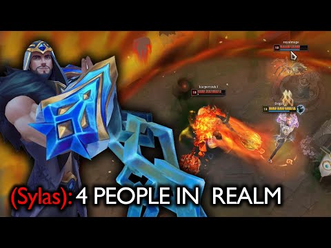 4 PEOPLE IN MORDEKAISER (R)?