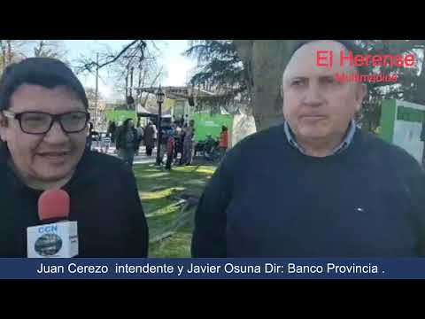 Juan Cerezo intendente y Javier Osuna Dir: Banco Provincia .