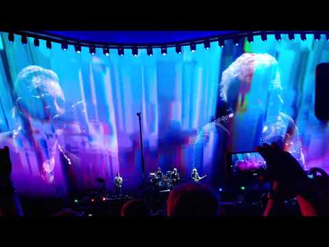 U2 Beautiful Day live Singapore Stadium Joshua Tree Tour 2019
