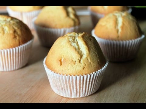 Muffins backen (Grundrezept) || How to bake Muffins (Basic Recipe) || [ENG SUBS]