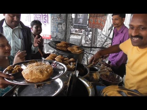 Shyam ji Kachori Bhandar - Most Busy Vendor - Lucknow Street Food Loves You Video