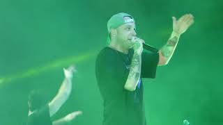 Clementino Smoke Bong  live Fabrique Milano 17.12 2019