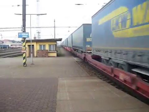 363 527-3 nákladní vlak - Pardubice