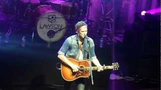 Lawson&#39;s Andy Brown singing The Girl I Knew