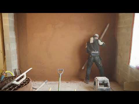 How to clay plaster - using plaster spray