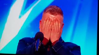 Gruffydd Wyn Roberts wows BGT judges!