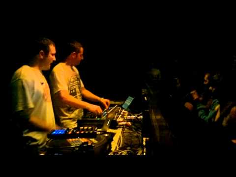 SPACE DJ'Z @ PETROL ANTWERP (HERTZ TECHNO 12-02-11)