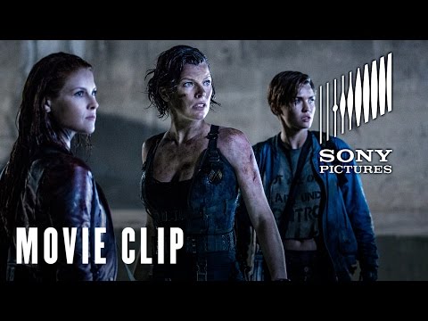 Resident Evil: The Final Chapter (Clip 'Alice Awakes')