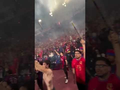 "Hinchada de Cerro Porteño" Barra: La Plaza y Comando &bull; Club: Cerro Porteño