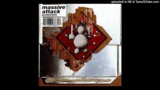 Massive Attack - Sly (Drisan&#39;s  smokey underdog edit)