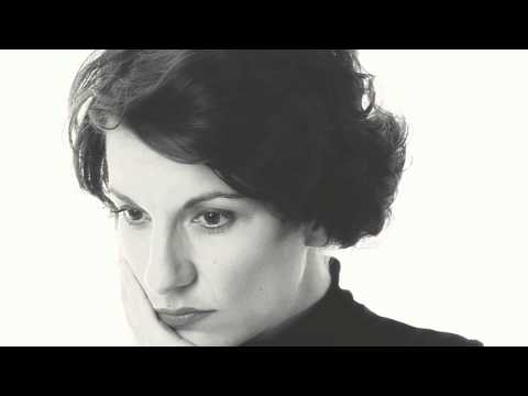 Old Romanian Lullaby -   Piano and Voice by Monica Ciuta