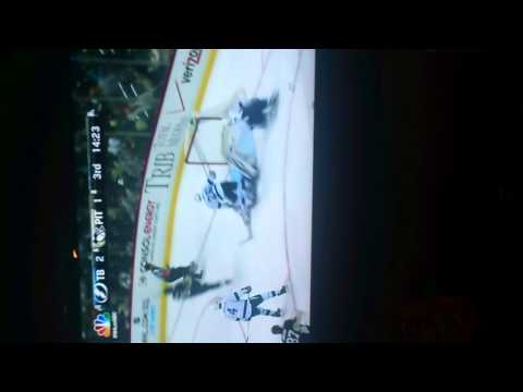 Amazing goal by Evgeni Malkin