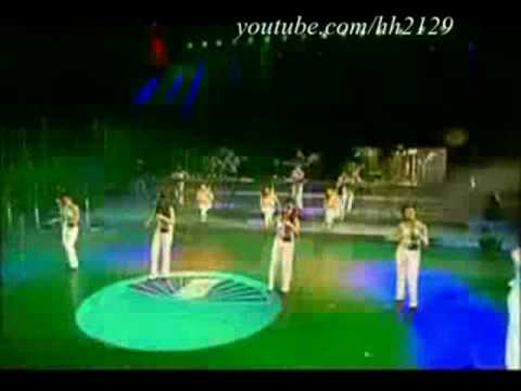 12 Girls Band - Victory