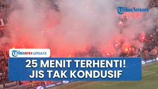 Duel Persija Kontra Semen Padang Terhenti Sementara akibat Flare dan Kembang Api