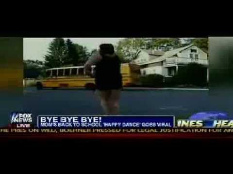 Mom dances to NSYNC Bye Bye Bye when getting kids back on School Bus!