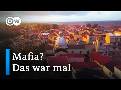 Italien: Vom "Mafiadorf" zum Modelldorf | Fokus Europa