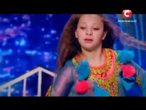 Little girl performed Moroccan dance on Ukraine’s got talent-طفلة مغربية ترقص في اوكرانيا غوت تالنت 