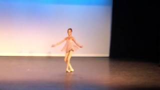 JASMINE ATROUS 9 ans  Concours Méditerranéen Nîmes ( médaille d'or )