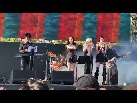 Gary Numan - “Conversation” (feat. his 3 daughters) - Cruel World Festival, Pasadena, CA - 5/11/24