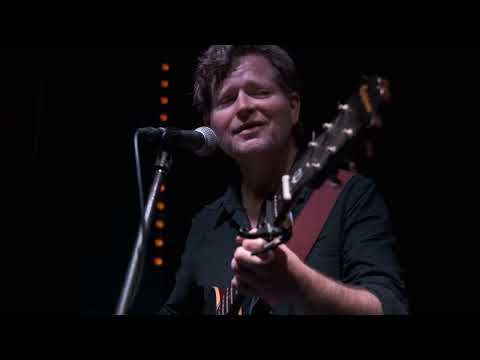 Glenn Richards (Augie March) - There Is No Such Place (feat. Sunee Holland) 