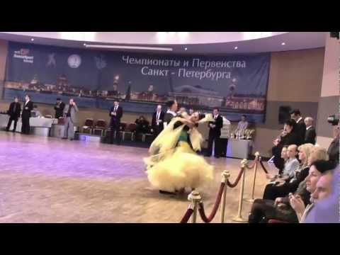 Павел Бичуров & Алина Агаркова - В.Вальс Чемп СПб 2013
