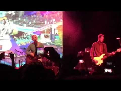 Mumiy Ttoll in LA - Delfiny