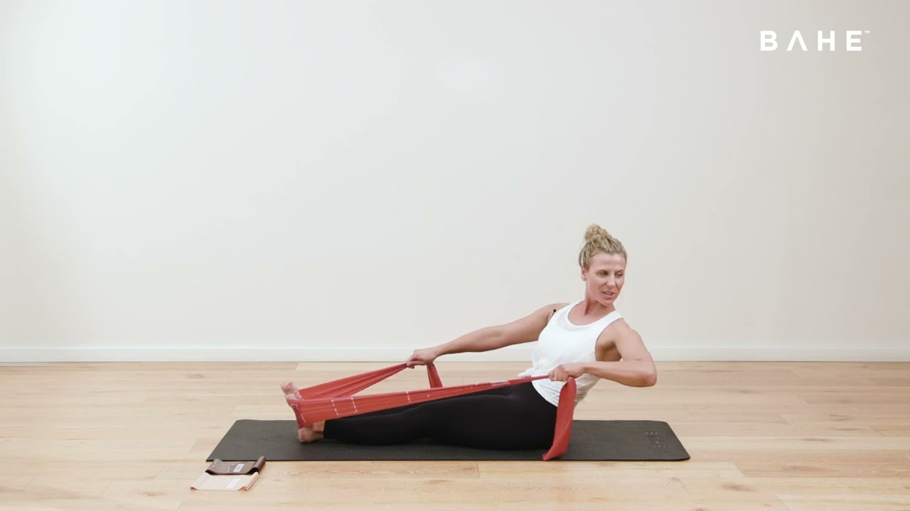 SEATED ROW WITH ROTATION WITH FLOWBANDS