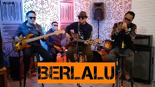 Download lagu THE FLY - BERLALU (Live Acoustic) mp3 Download lagu THE FLY - BERLALU (Live Acoustic) mp3