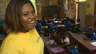 preview picture of video 'Lashauna gives back to Little London, Westmoreland'