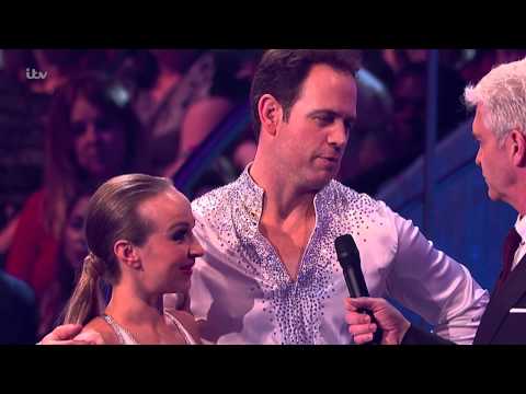 Kyran Thanks Nina For His Time On The Show - Dancing On Ice