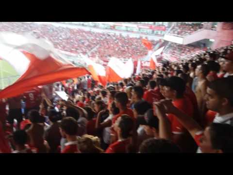 ""YO NO ABANDONO COMO HIZO LA GUARDIA IMPERIAL..."" Barra: La Barra del Rojo • Club: Independiente