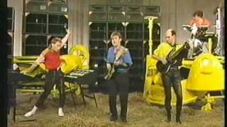Re-Flex - Hitline - 1983 - promo clip