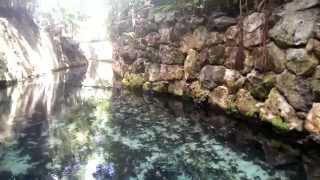 preview picture of video 'Maya river - Rio Maya - parque xcaret méxico'