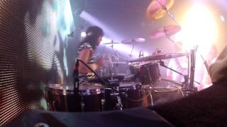 Van Halen - Girl Gone Bad/House of Pain - Live Drum Cover