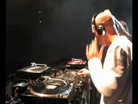 Newstyler vs. D-Ceptor Live @ Syndicate 2008