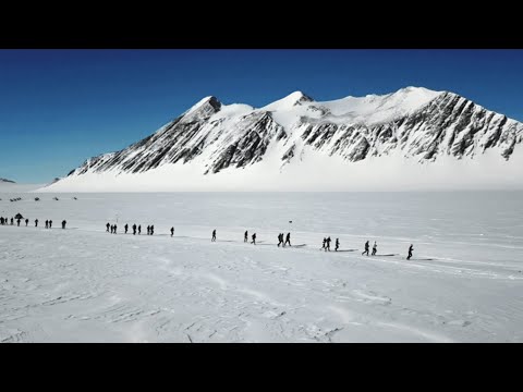 Runners brave freezing temperatures at Antarctic Ice Marathon