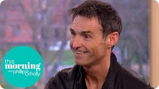 Does Marti Pellow Record His Songs in the Nude? | This Morning