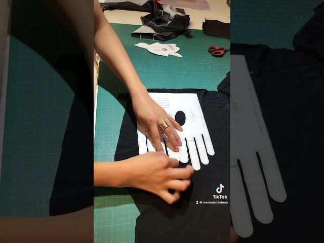Vídeo relacionado con Marvel Black Widow - Paneles para retratos Camiseta