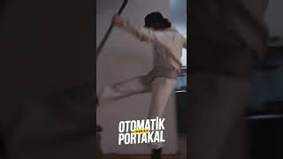 (+18 Yasaklı Film) TAVSİYE 🍿🎬 Otomatik Portakal