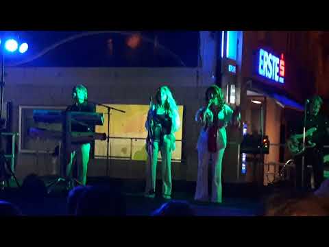 ABBA(ZIA) svira na Krku